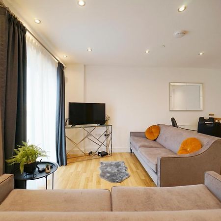 Modern 2 Bed Apartment With Juliet Balcony - Dhb Stays Leeds  Esterno foto