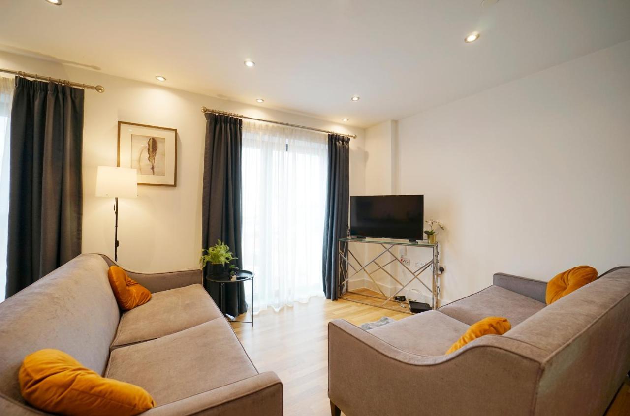 Modern 2 Bed Apartment With Juliet Balcony - Dhb Stays Leeds  Esterno foto