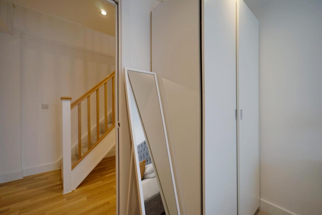 Modern 2 Bed Apartment With Juliet Balcony - Dhb Stays Leeds  Esterno foto
